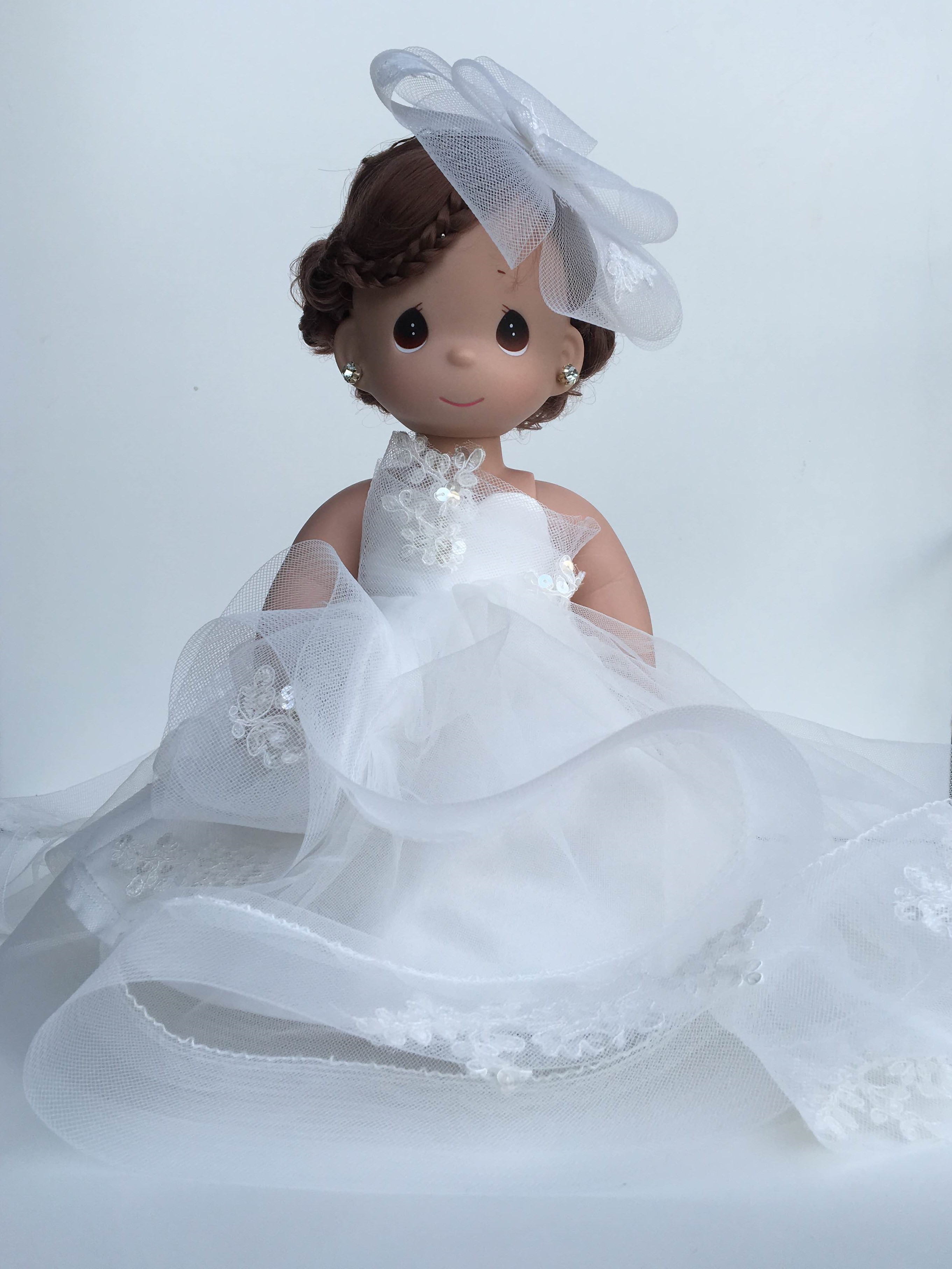 Bride doll